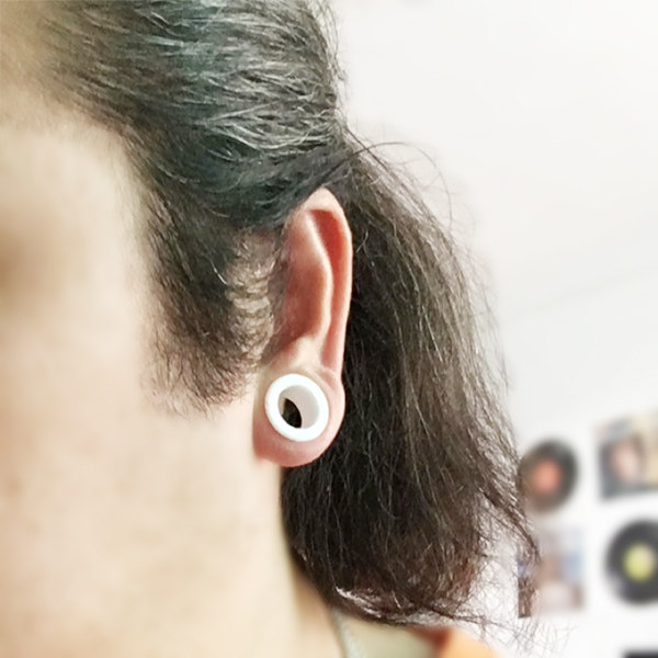 大耳白色硅胶软耳滑轮扩耳洞网红潮人扩塑料其它首饰