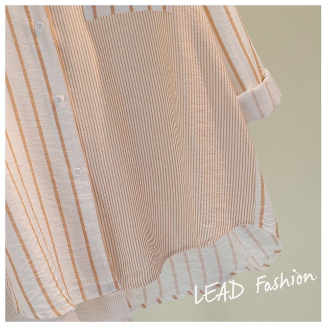 Single pocket color matching vertical stripe cotton hemp shirt women's 2020 autumn new Korean style literature and art loose casual shirt top Single pocket color matching vertical stripe cotton hemp shirt women's 2020 autumn new Korean style literature and art loose casual shirt top