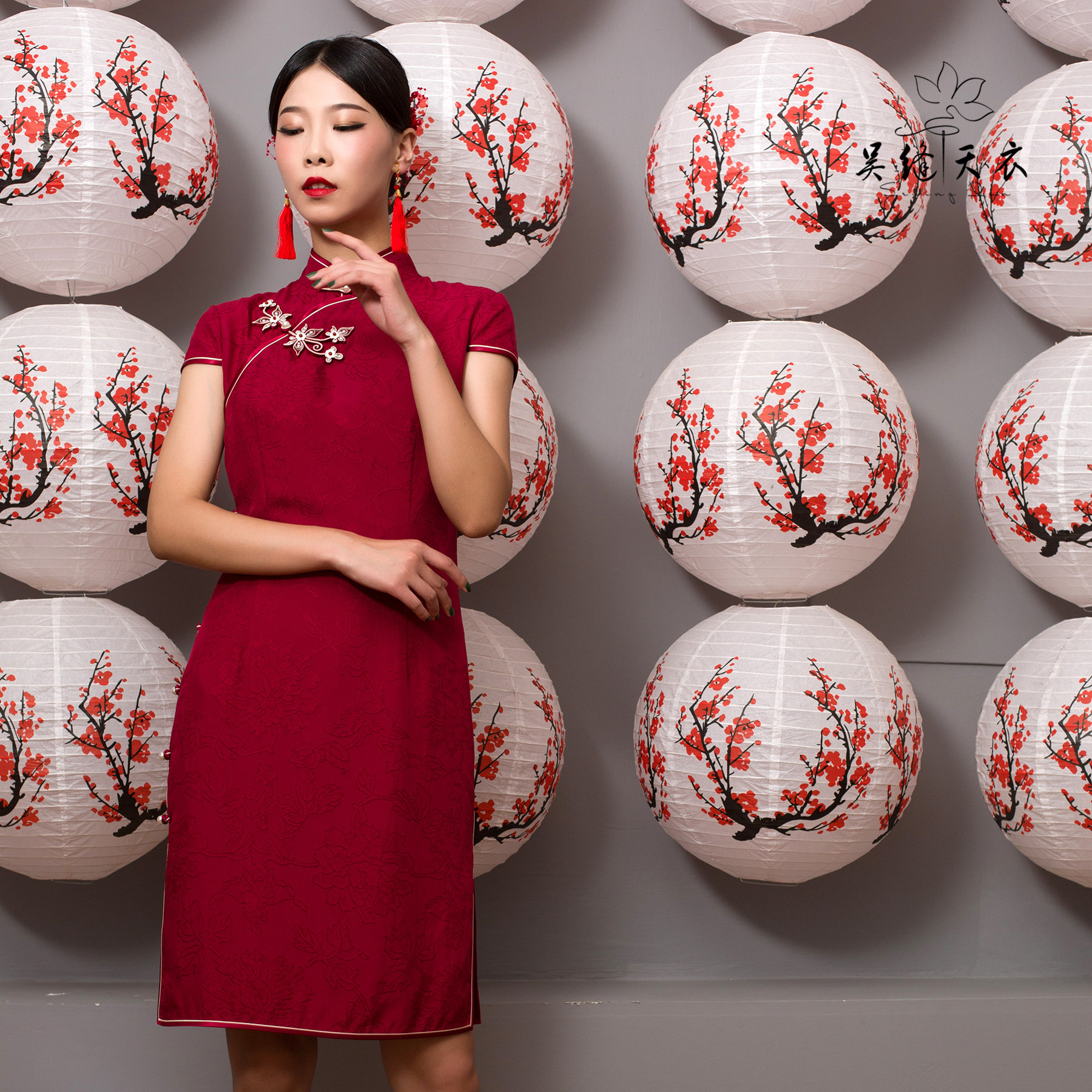 吴缝天衣高端定制手工苏派旗袍短款真襟开叉旗袍