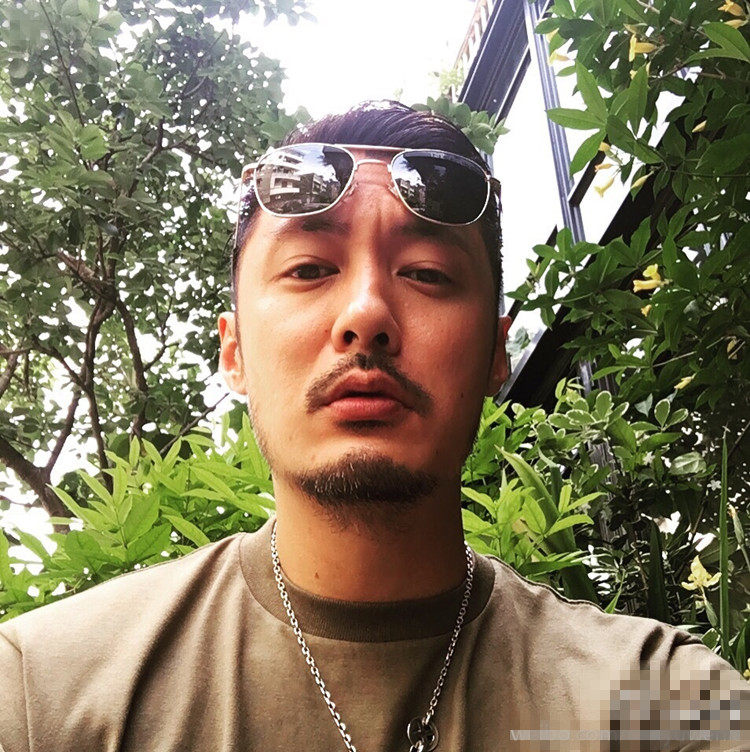 余文乐同款太阳镜男士偏光复古墨镜开车司机超轻钛金属驾驶镜志明
