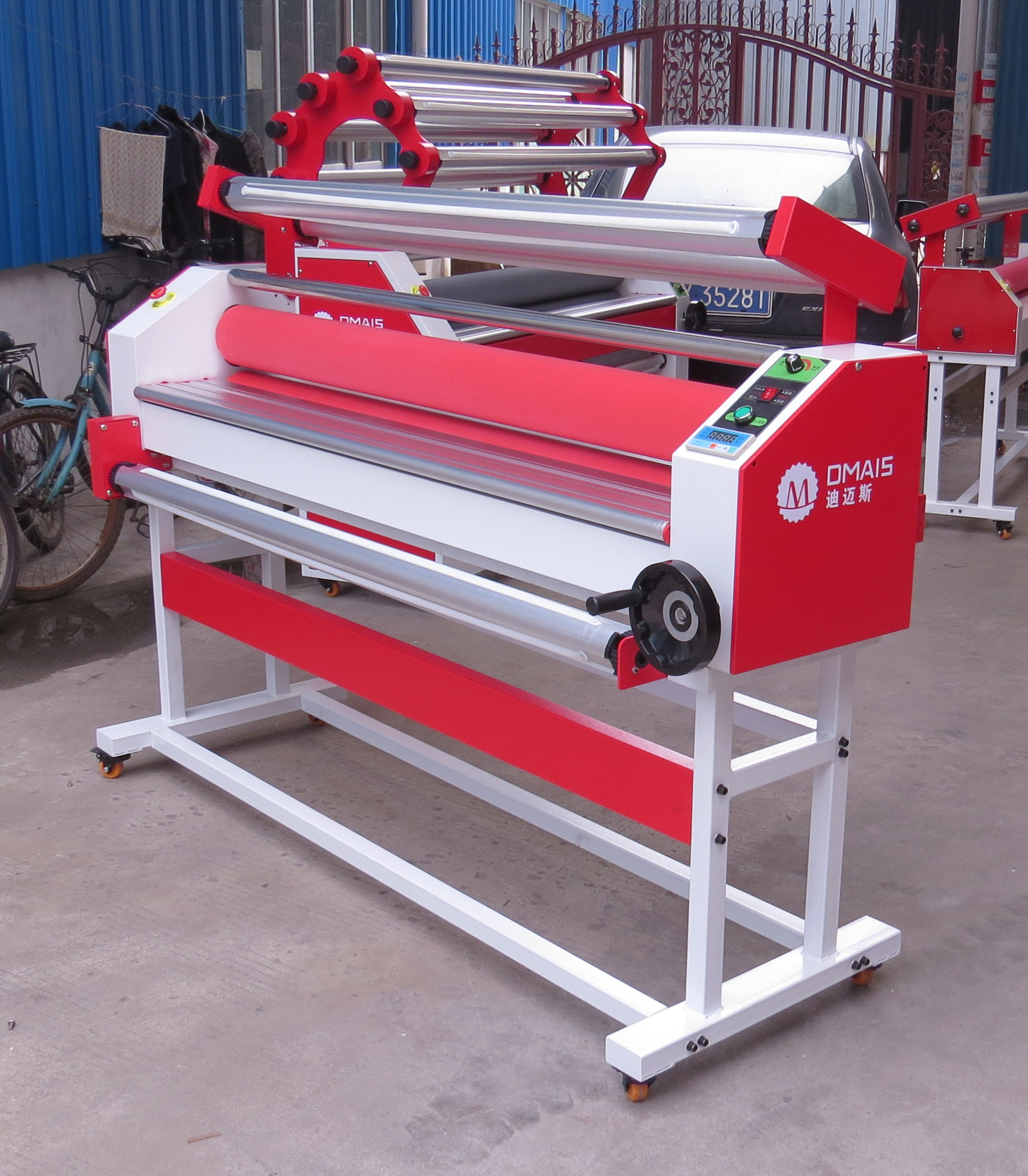 迪迈斯1.6全自动覆膜机冷裱机 写真广告电动过膜机kt板热贴裱膜机