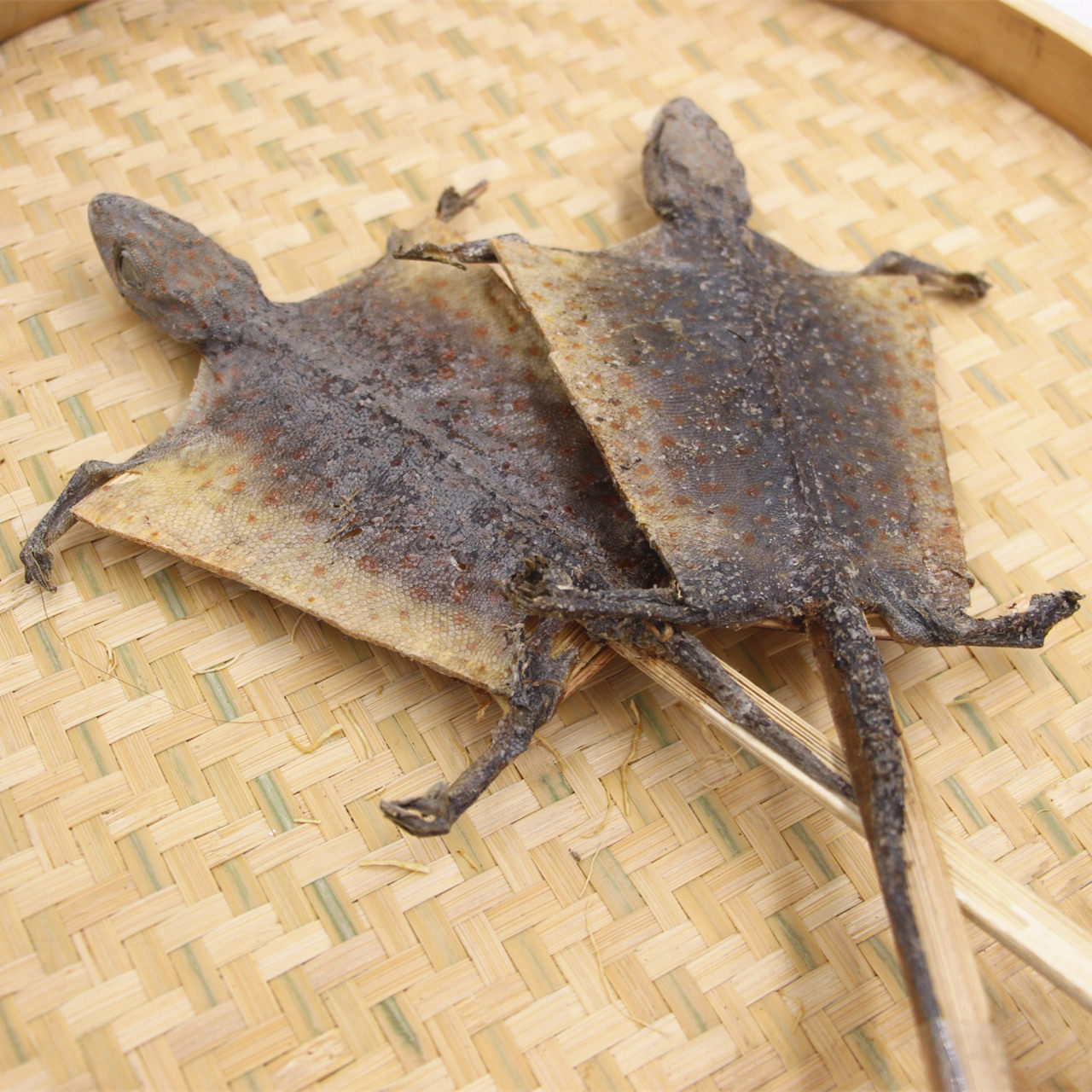 中药材泡酒料泡酒药材蛤蚧干货蛤解蚧蛇一对15 元