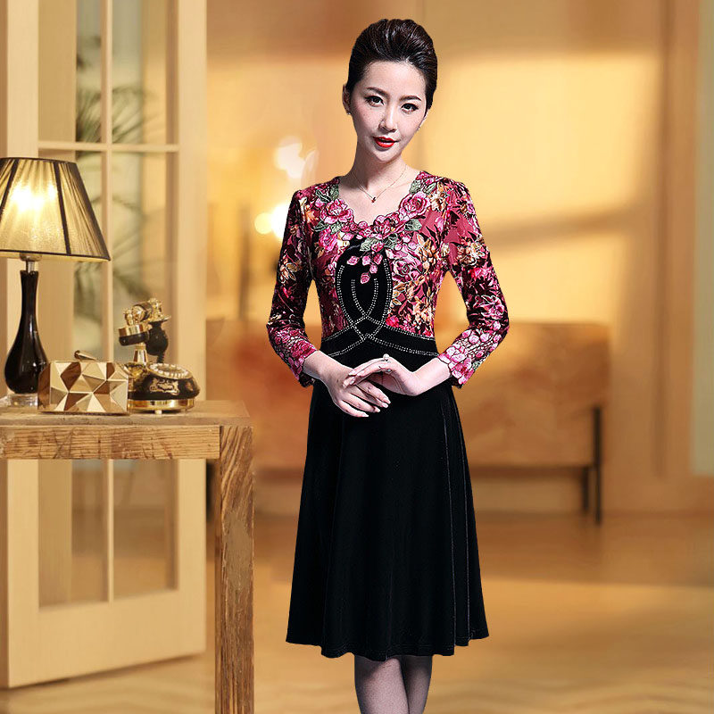 高贵中年妈妈金丝绒连衣裙新娘结婚母亲礼服旗袍中老年女装