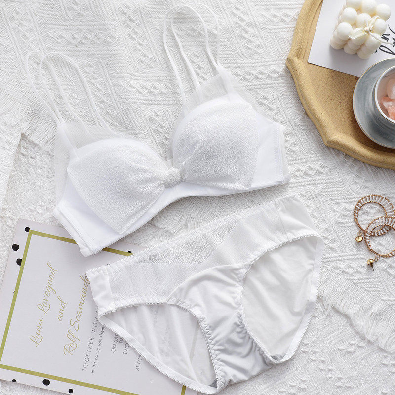 白色内衣女无钢圈夏季薄款聚拢小胸bra少女日系美背文胸网红新款