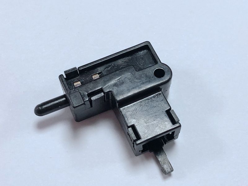 开关适用摩托车gw250骊驰gsx250rdl250离合器启动断电摩托车离合器
