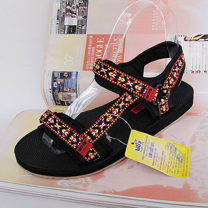 凉鞋正品越南平仙沙滩夏季平底松糕鞋平漂亮时装凉鞋