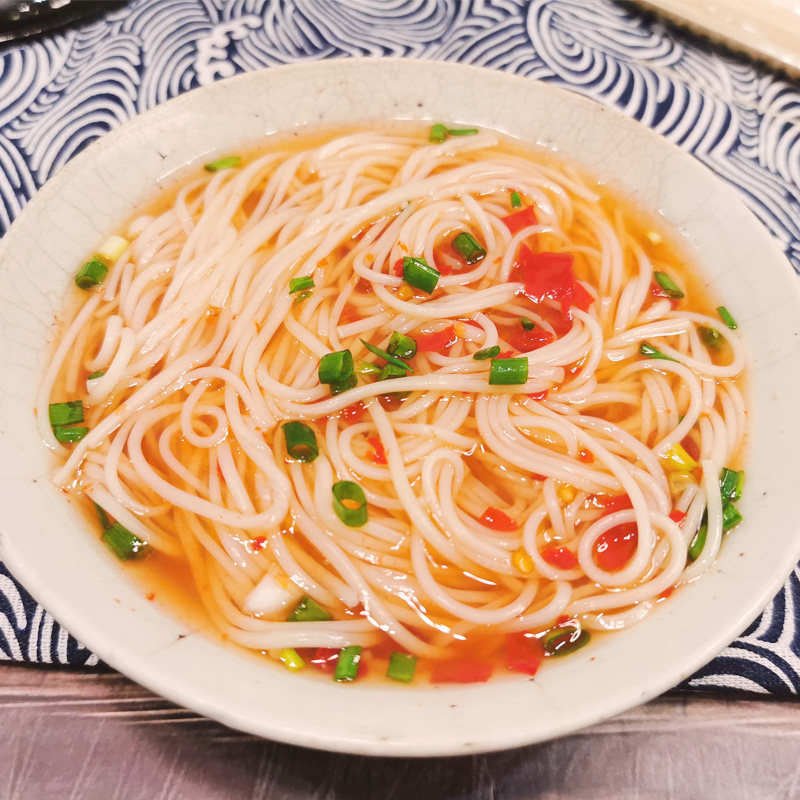 贵州遵义特产张氏贡面挂面待煮面条绥阳空心面条