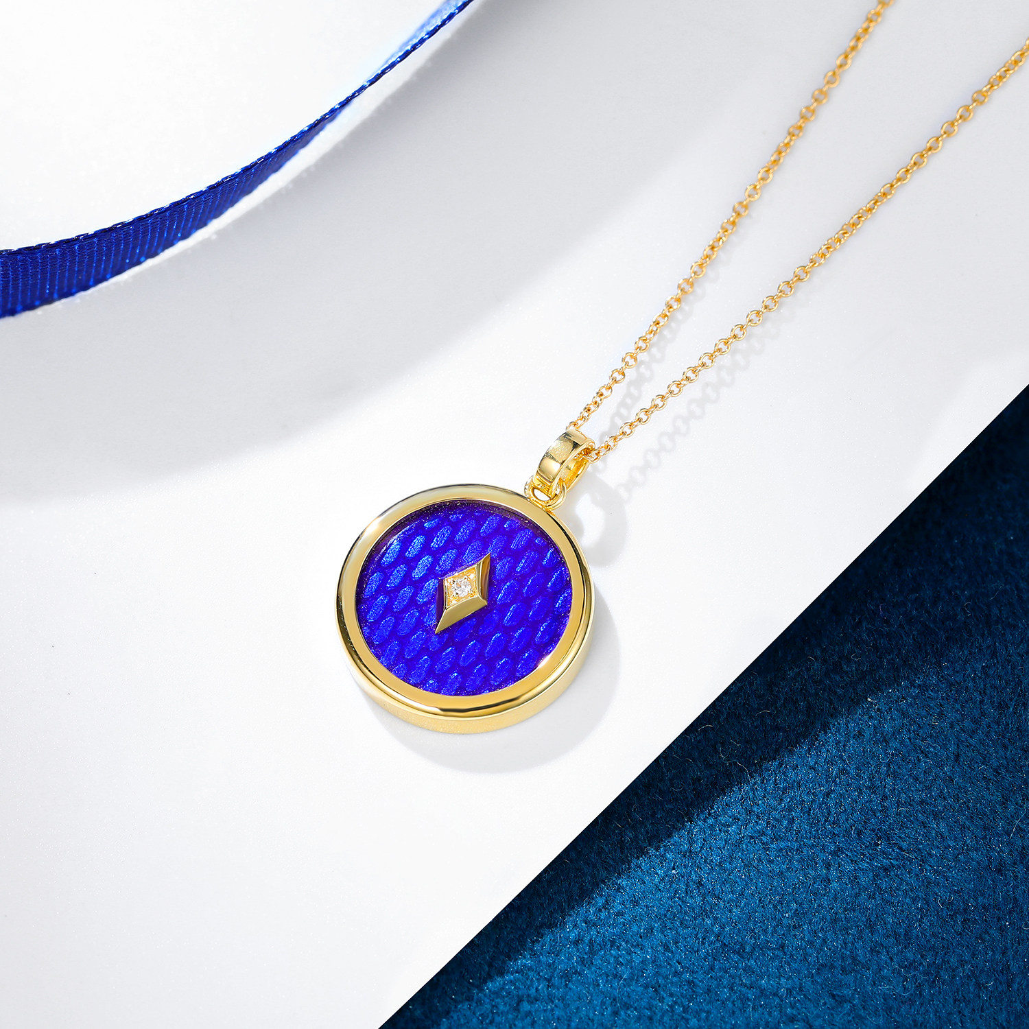 宝石矿工18k黄金北极星系列北极星系列珐琅吊坠锁骨颈饰