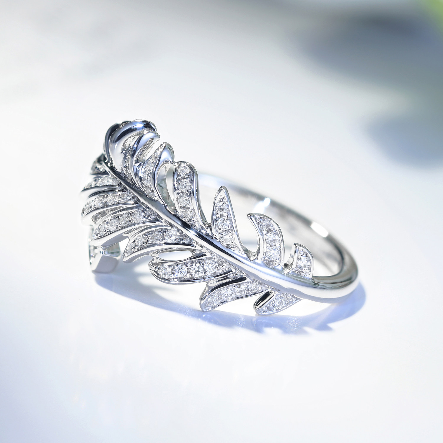 羽毛宝石矿工18k白金钻石戒指唯美手饰