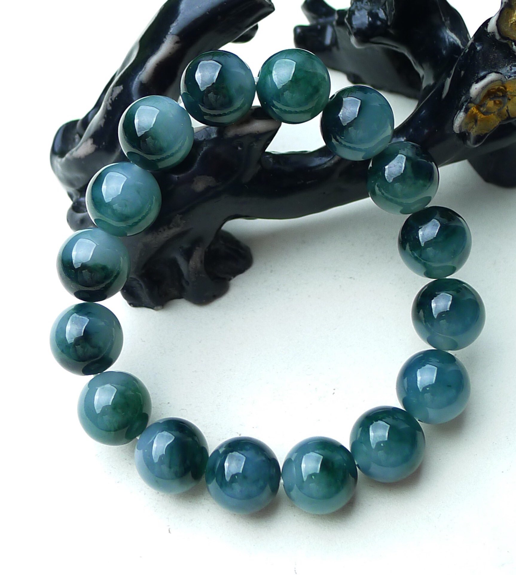 缅甸天然翡翠飘花冰种圆珠手链珠子圆滑水润手链