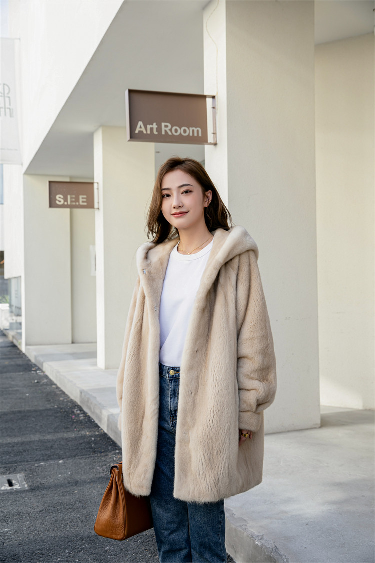 一件出门进口貂皮大衣女中中长款整貂连水貂皮草