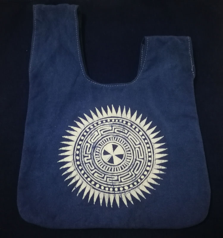 贵州蜡染包包定制手晚包特色个性文艺文创手工苗族蜡染