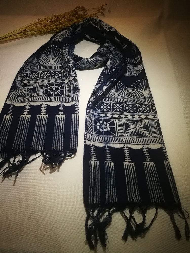 蜡染围巾定制纯棉土布围脖非遗工艺天热植物苗族蜡染