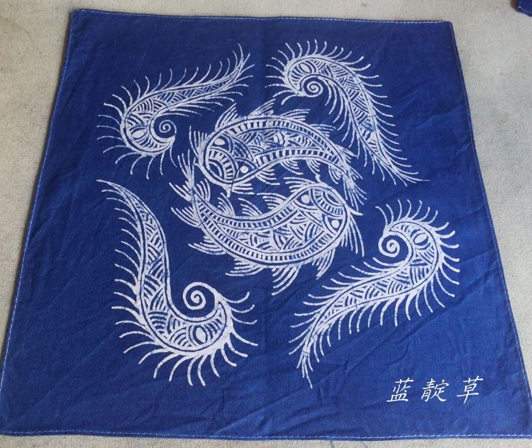 贵州蜡染方巾手帕茶巾定制鱼纹手工植物蓝染苗族蜡染
