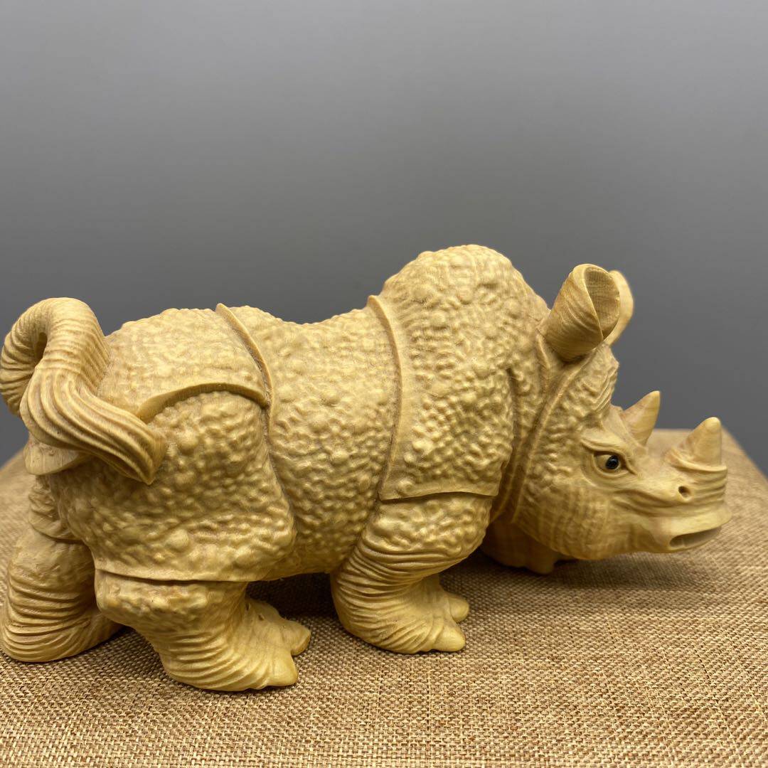 黄杨崖柏象牙果木木雕摆件神兽动物犀牛手把摆件
