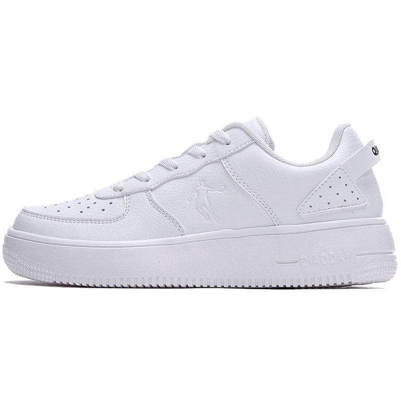 乔丹女鞋板鞋女2023夏季新款空军一号小白鞋女白色鞋子透气运动鞋-mc