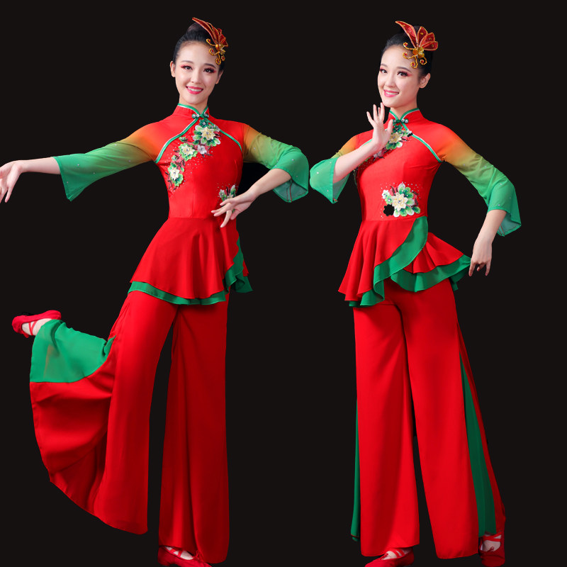 秧歌演出服新款扇子舞蹈手绢中老年演出服装艺考民族服装