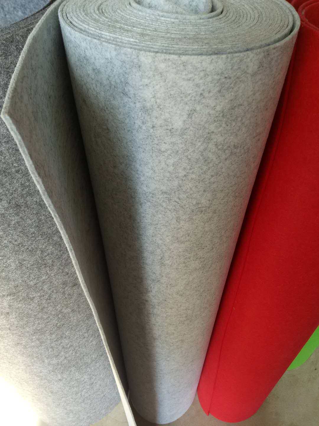 彩色背胶毛毡布料墙壁自粘隔音毛毡自粘绒布摄影布工业毛毡1-5mm