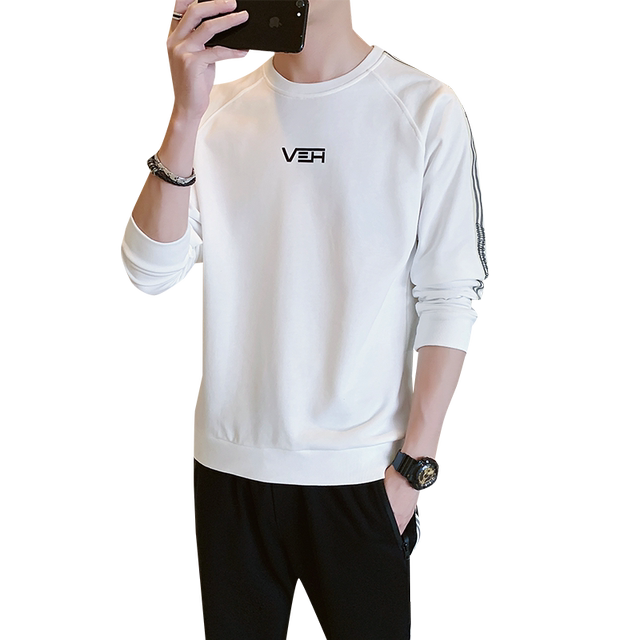 Men's round neck sweater spring and autumn two-piece spring 2020 new wave of casual long-sleeved thin track suit men Men's round neck sweater spring and autumn two-piece spring 2020 new wave of casual long-sleeved thin track suit men