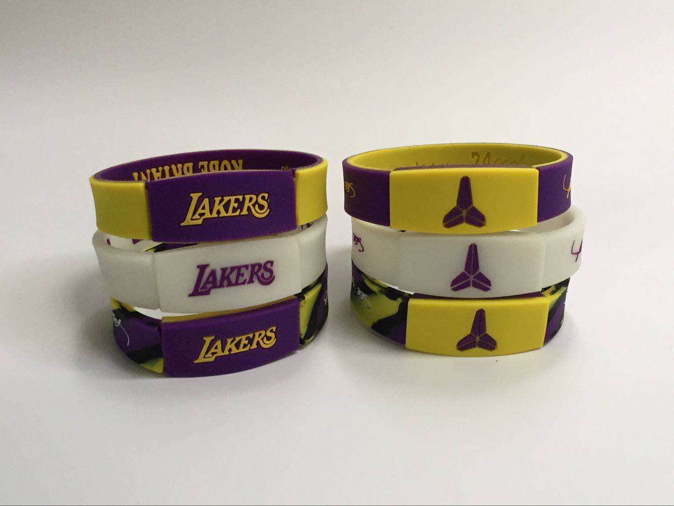 nba湖人队科比骑士队詹姆斯勇士库里手镯夜光硅胶手镯