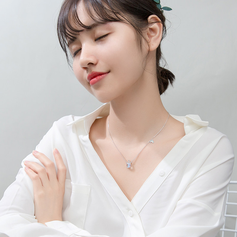 爱洛奇s925独角兽项链女韩版时尚个性彩虹吊坠简约项链