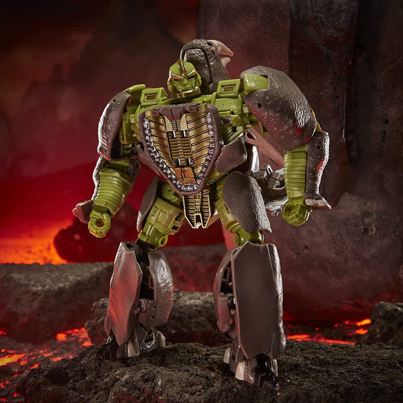 孩之宝变形金刚王国系列犀牛勇士航海家模型玩具男孩变形金刚模型专区