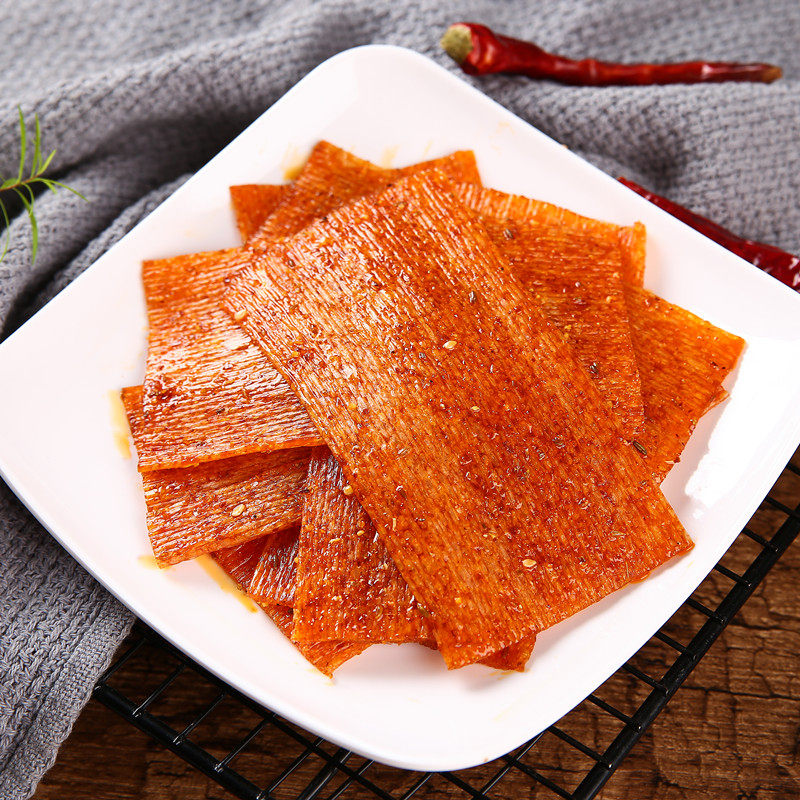 毛劲松大辣片零食香辣老式手撕辣条儿时经典亲嘴面筋制品