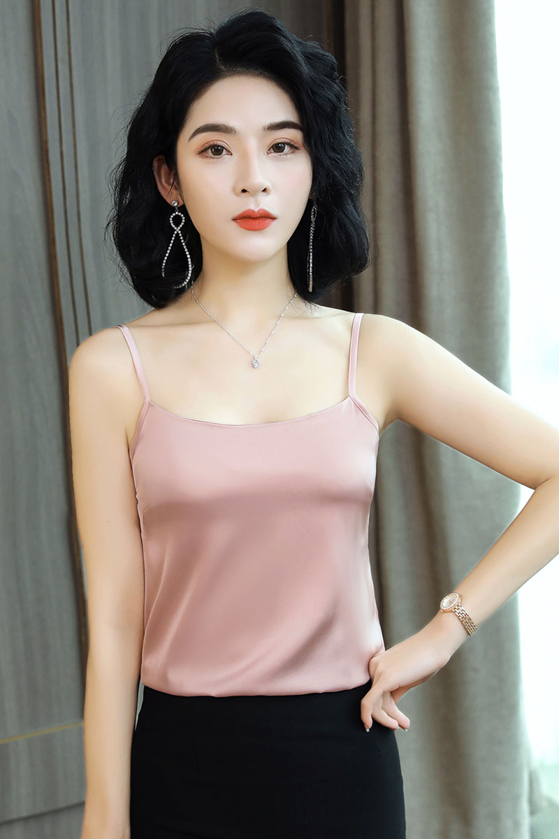 缎面弱光泽真丝小吊带背心女冰丝打底衫无袖夏薄上衣内搭修身大码