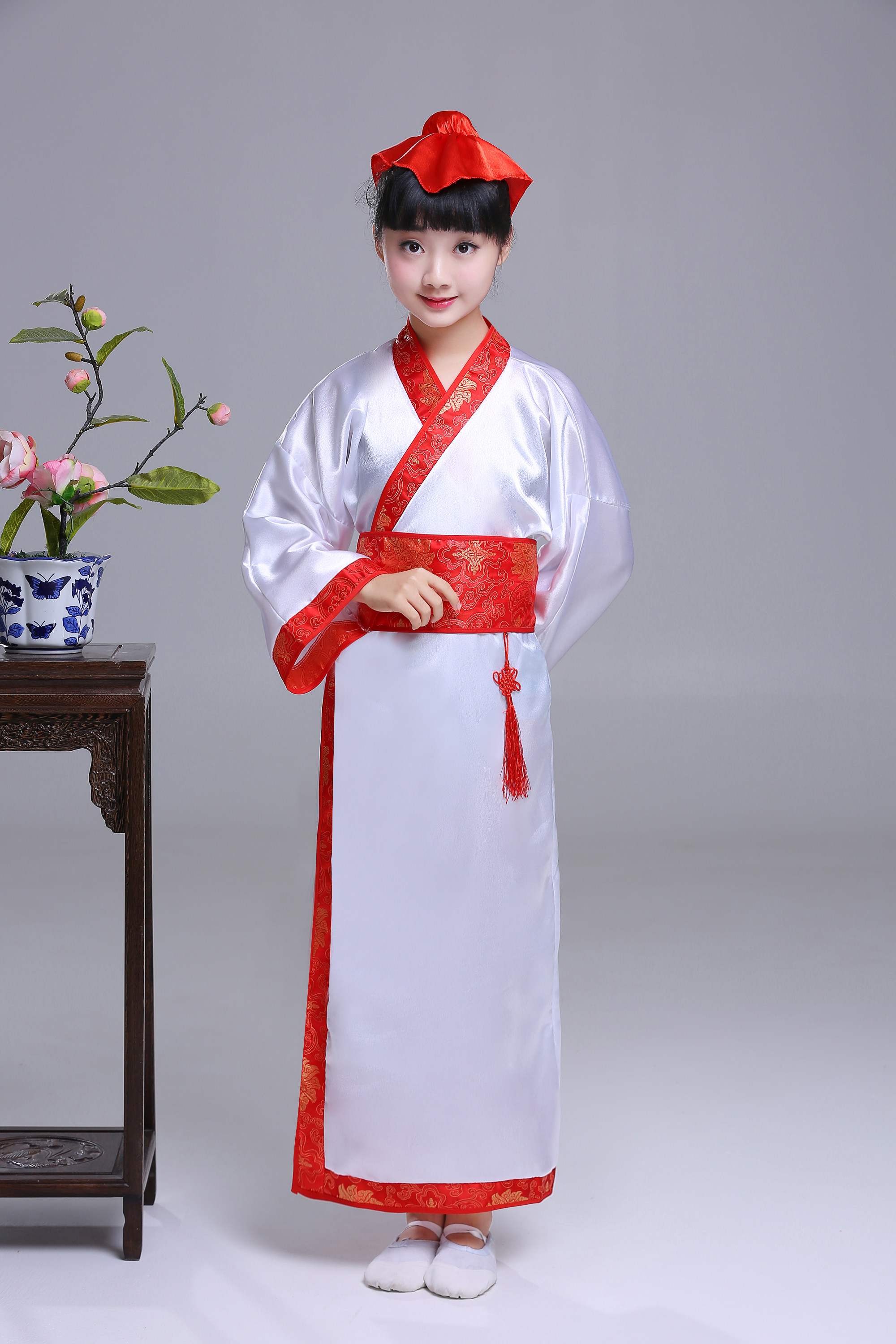 六一儿童演出服儿童古装汉服女国学服装儿童古装书童三字经汉服女