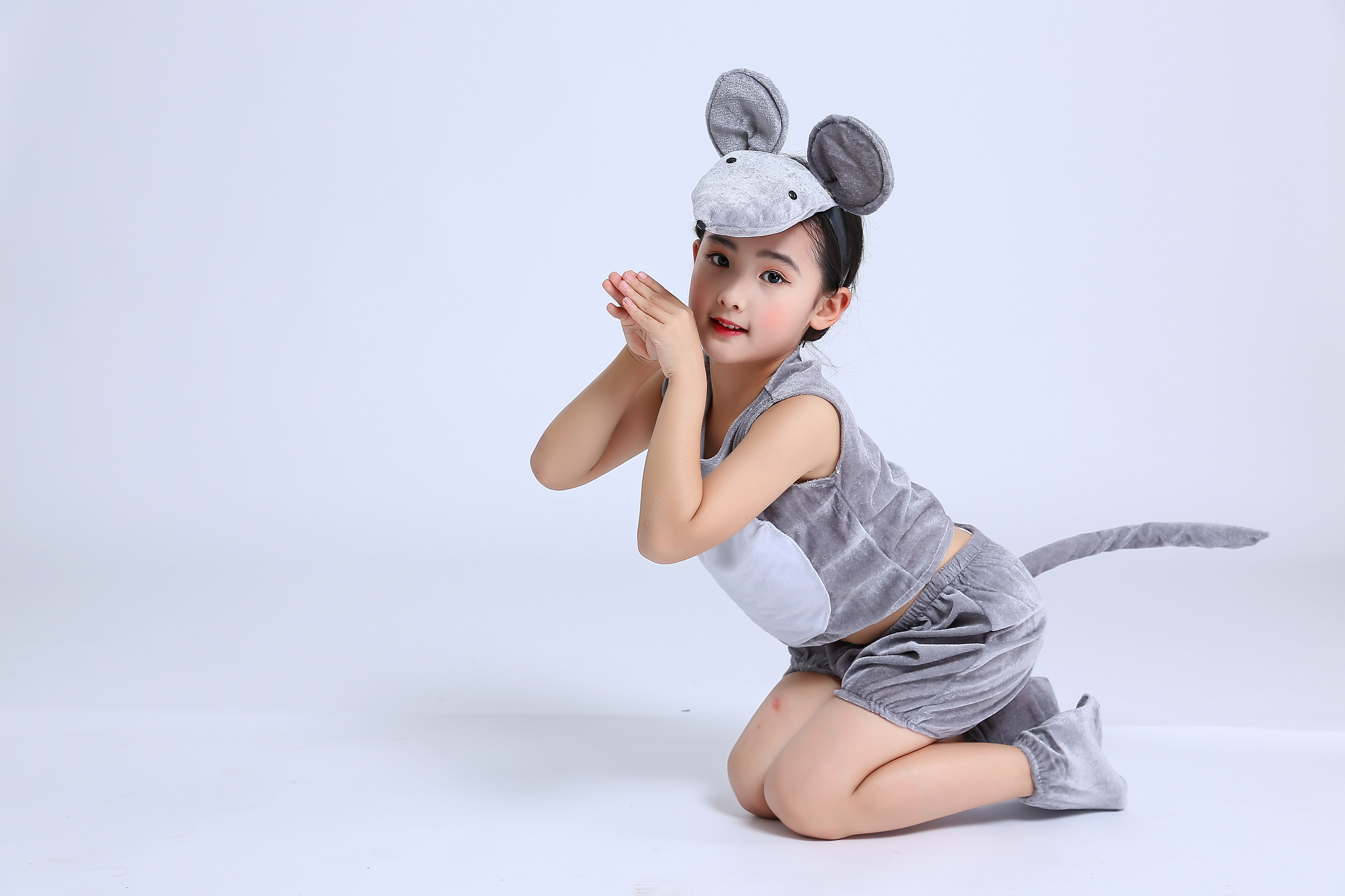 六一幼儿园小老鼠演出服儿童卡通连体老鼠舞蹈服男女亲子表演服装