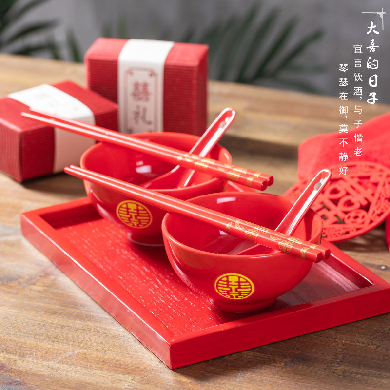 中式红色餐具结婚大红碗筷套装陶瓷创意婚庆碗