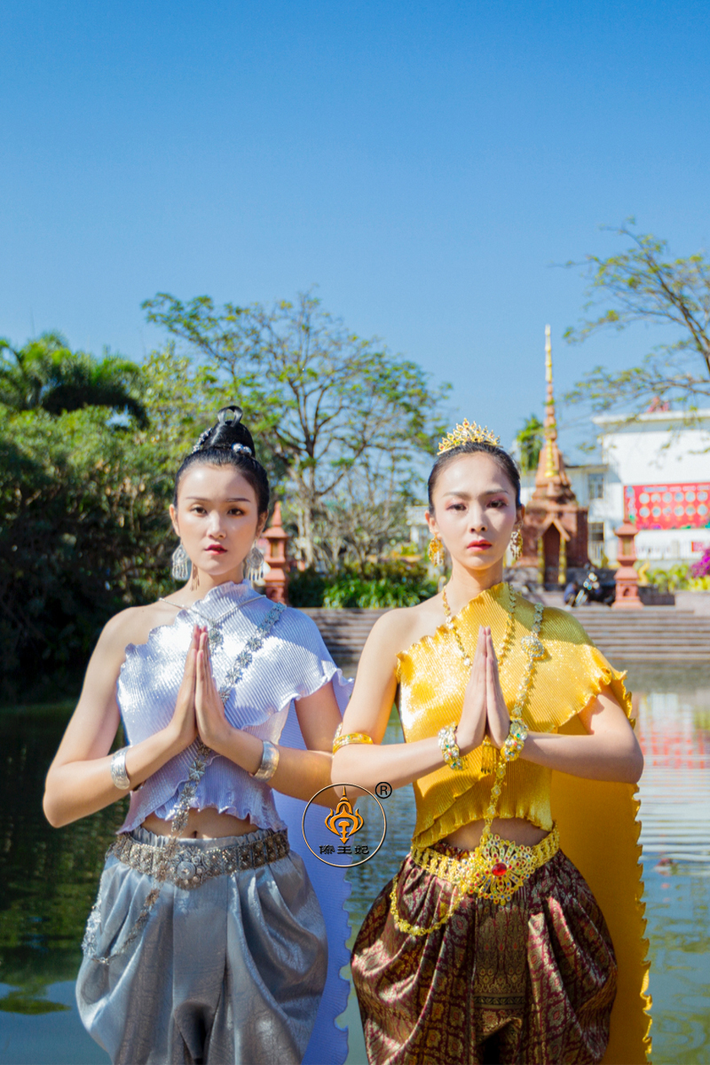 泰国服装傣王妃服饰传统傣族泼水节皱条披巾进口民族服装