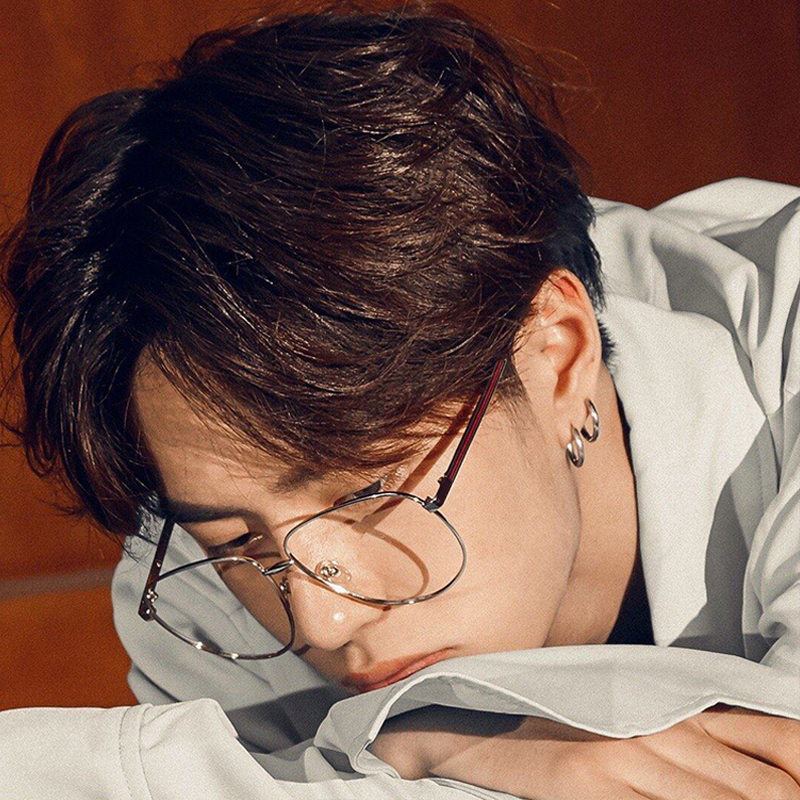 王一博平光金边网红情侣边框金属眼镜明星大框眼镜架