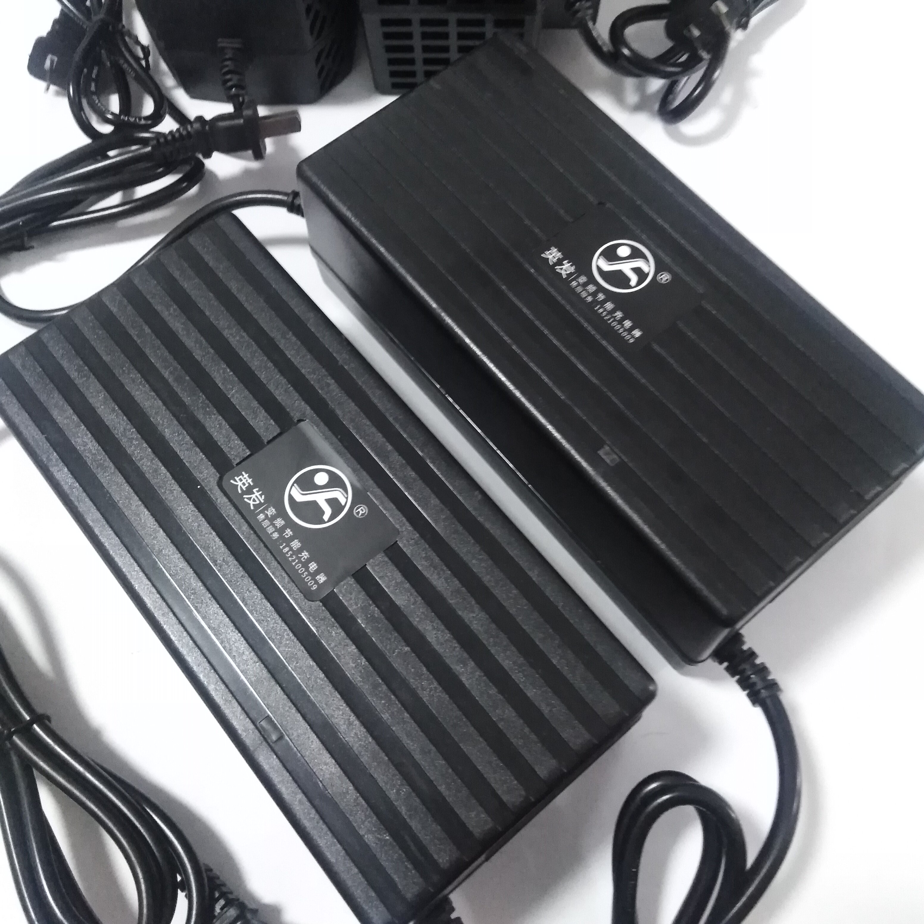 英发电动车充电器yf248v60v72v20ah32ah45ah52ah58ah50a60a电动车充电