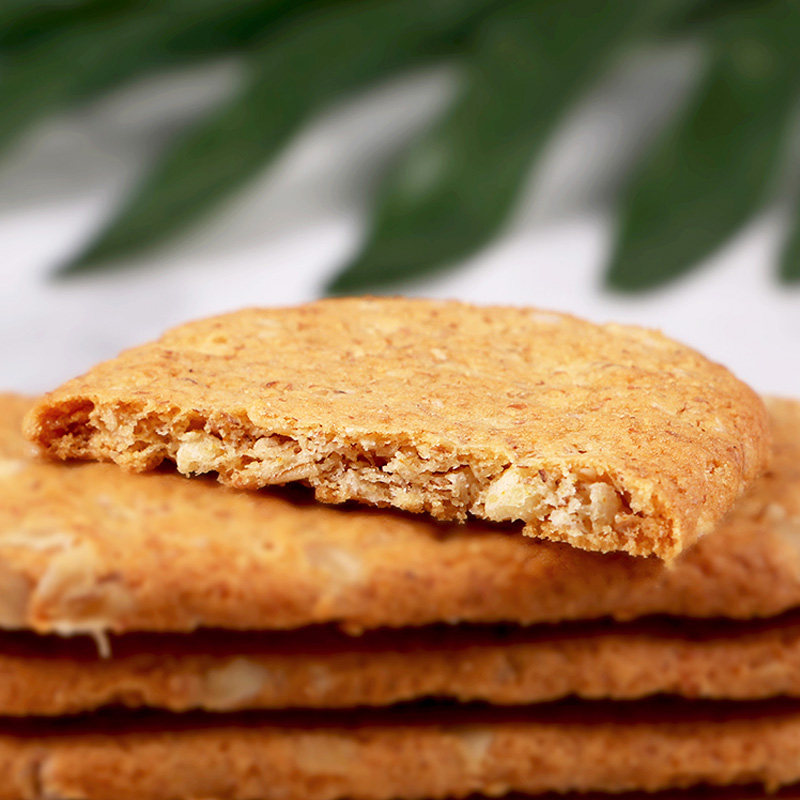 西班牙进口优高膳食纤维谷物饼干原味酸奶夹心酥性饼干