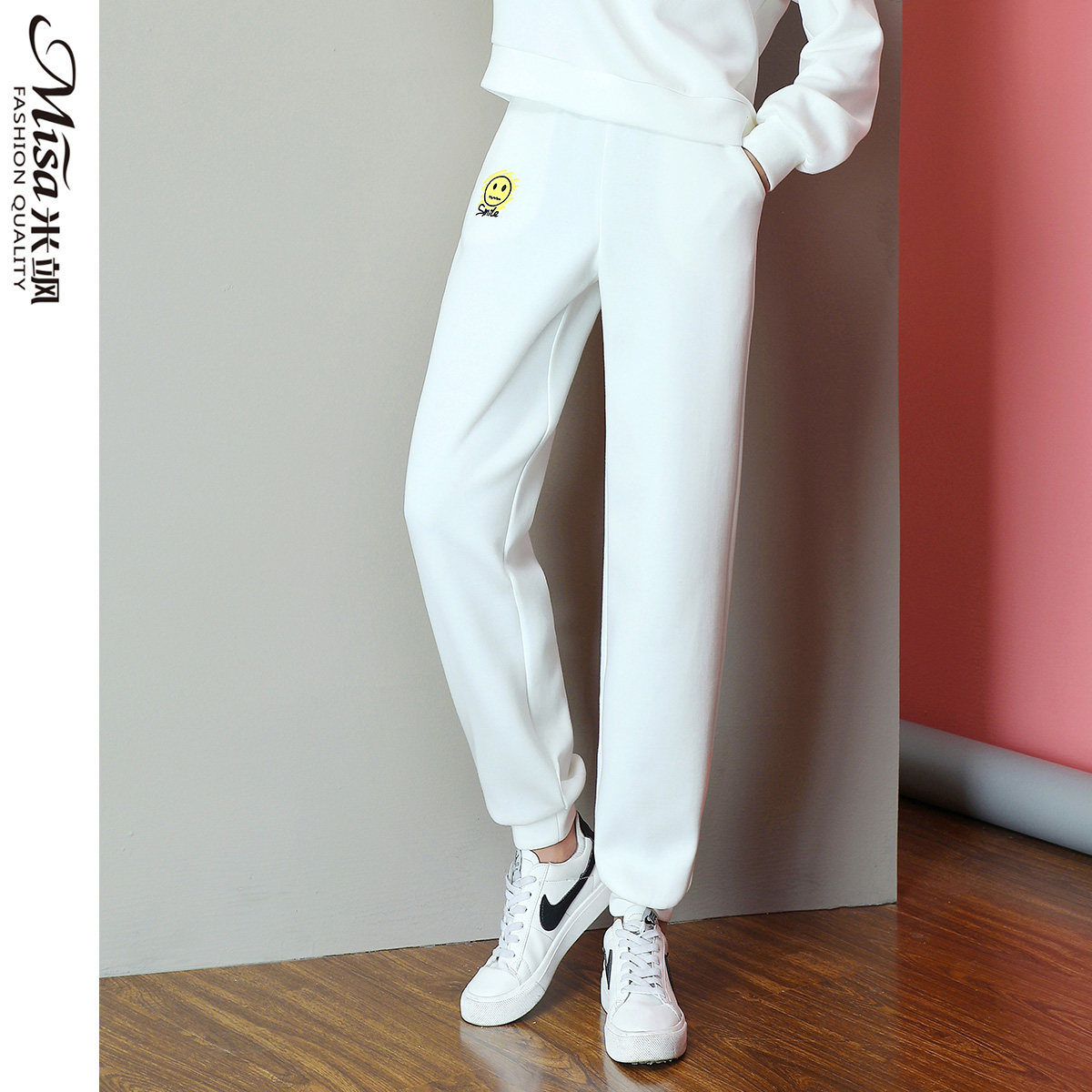 休闲白色运动裤女时尚洋气宽松收脚卫裤哈伦休闲裤