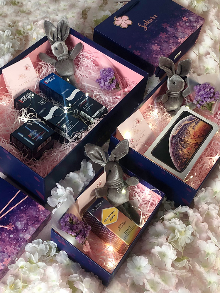 网红抖音礼品盒好看看的盒子樱花礼物小号精致糖盒