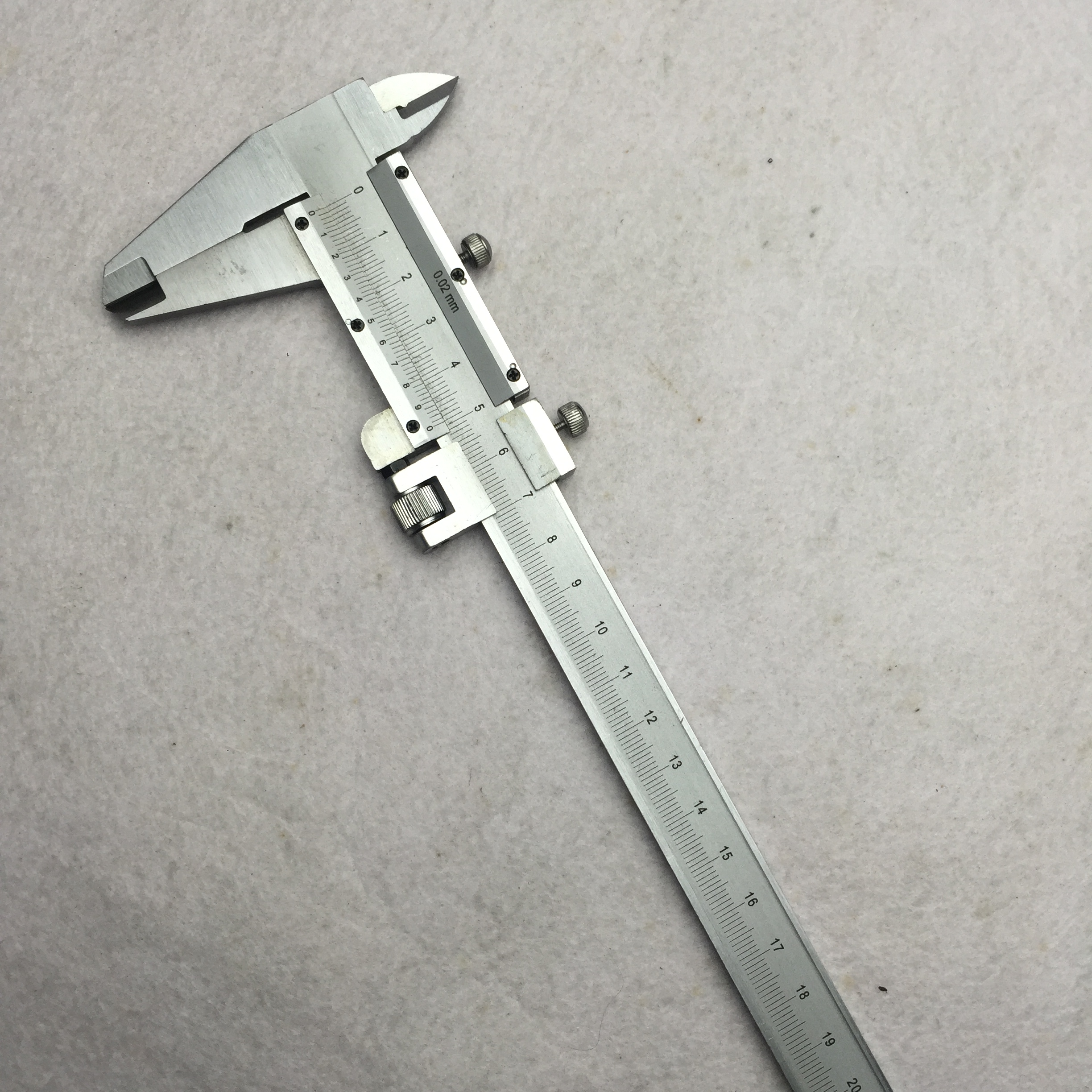 大型游标卡尺0-500/600/1000mm 0.02mm 单向爪大量程卡尺测量工具