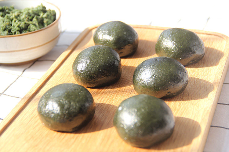 非遗艾草团子糯米蛋黄肉松芝麻点心网红麻薯传统中式糕点