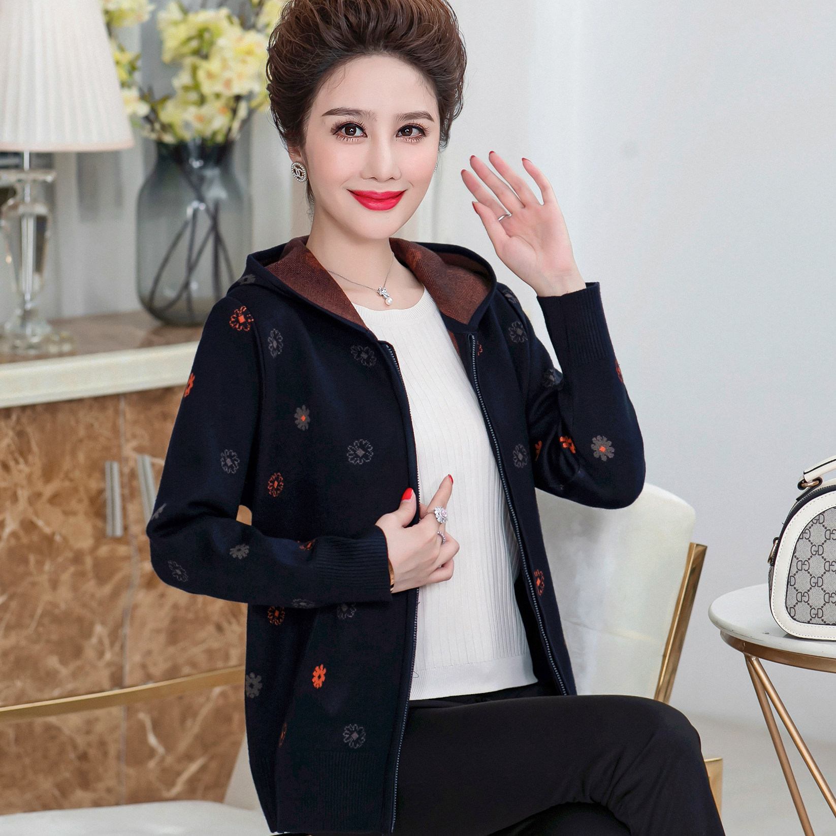 外套妈妈秋装洋气上衣40岁中老年女装春秋针织中老年女装