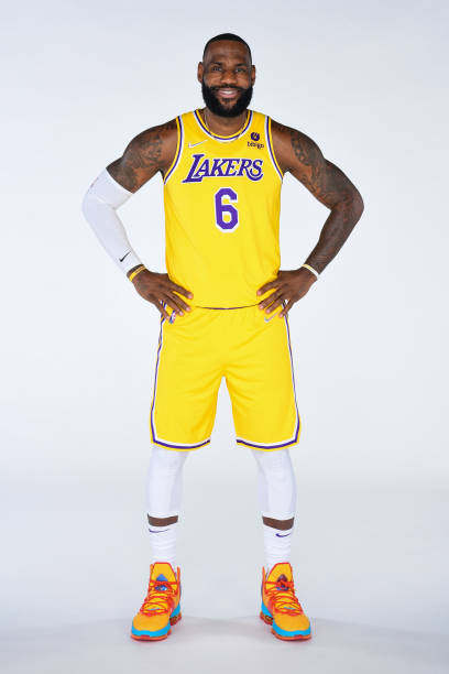 正品nike耐克詹姆斯湖人6号23号球队限定sw篮球服