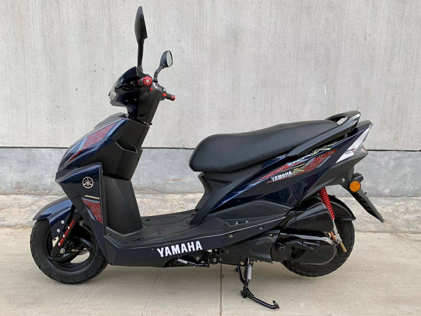 二手原装雅马哈尚迅鹰125cc摩托车冲程燃油代步摩托车整车