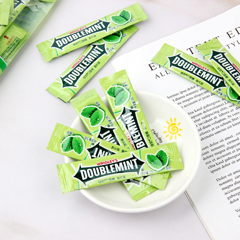 绿箭口香糖清新口气持久清凉强劲薄荷接吻糖果口香糖