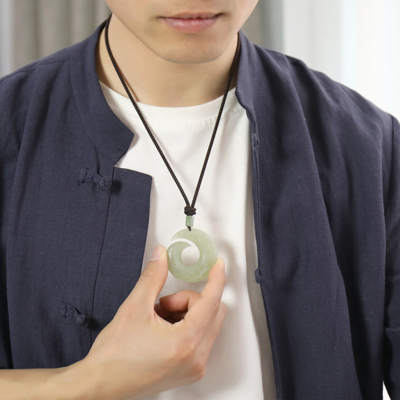 印象眸和田吊坠时来运转男士情侣款浅青玉玉坠女平安扣颈饰