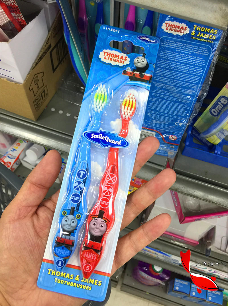 牙刷香港代购托马斯小火车凯蒂猫儿童进口幼儿乳牙刷