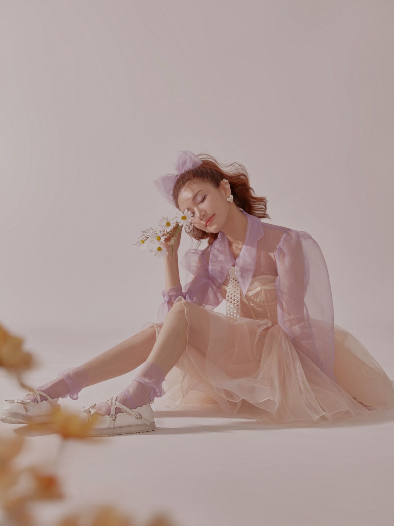 服装影楼新款时尚写真主题小清新画报女孩艺术照摄影民族服装