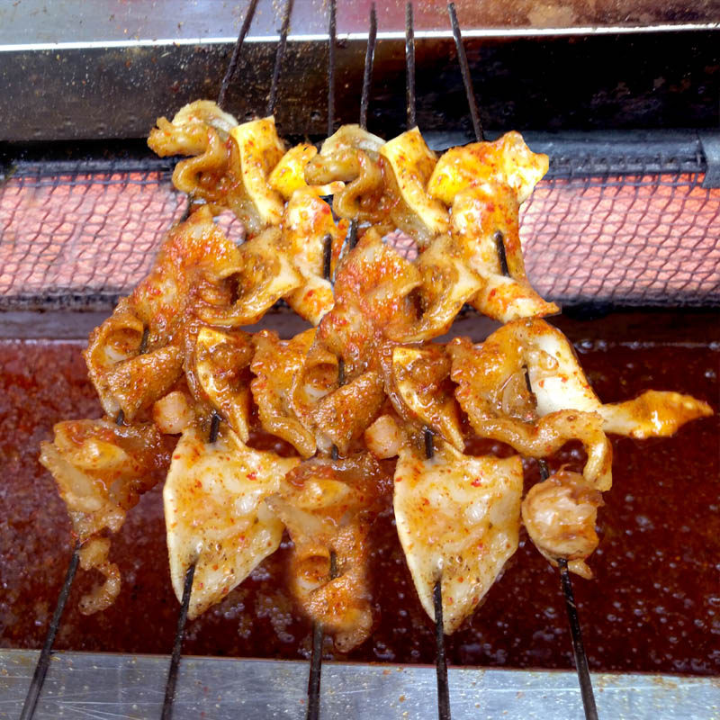 泡泡新疆烤串500克炭火原始烧烤新鲜现烤牛肉羊肉串