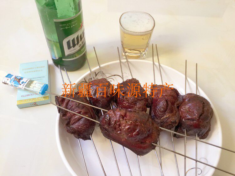 新疆烤羊烤塞6个原始炭火烤肉塞脾脾脏新鲜羊肉串