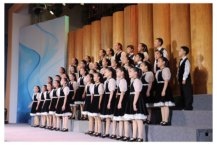 六一儿童大合唱演出演出服服装儿童节中小学生合唱团表演儿童演出服