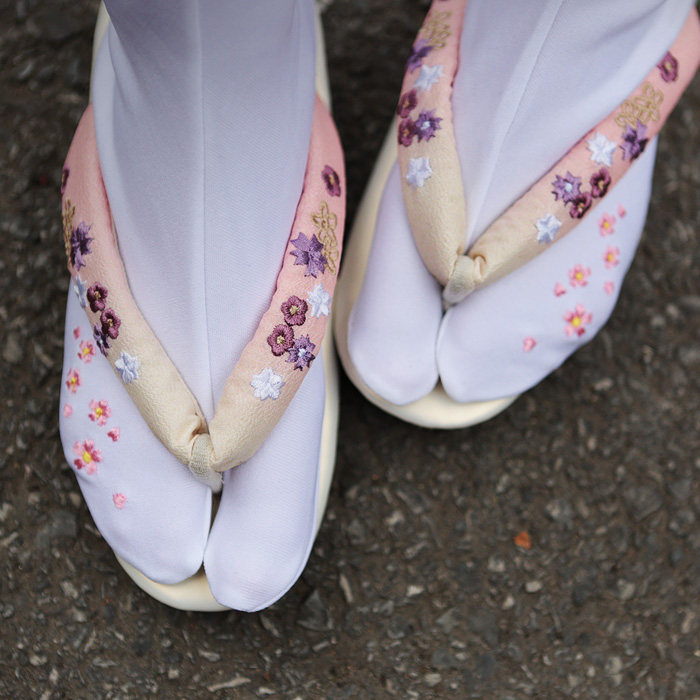 草履珍凡妮日本木屐日式cos和服绣花渐变拖鞋人字拖